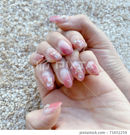 Pink shell nail design Pink shell nail design 71652259