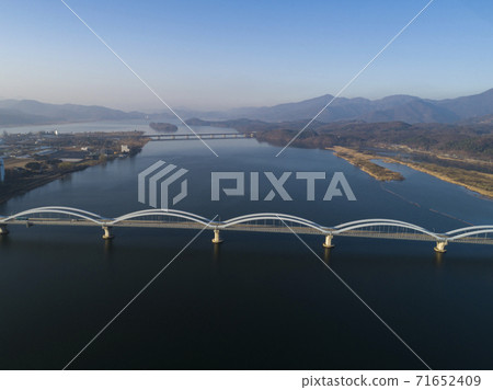 加沙，橋和河 71652409