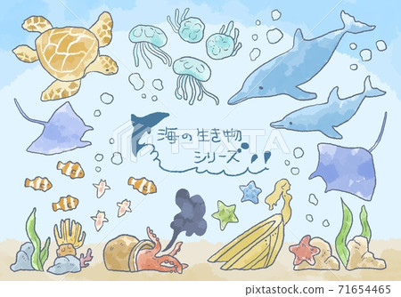 Gentle touch sea creature illustration set Gentle touch sea creature illustration set 71654465