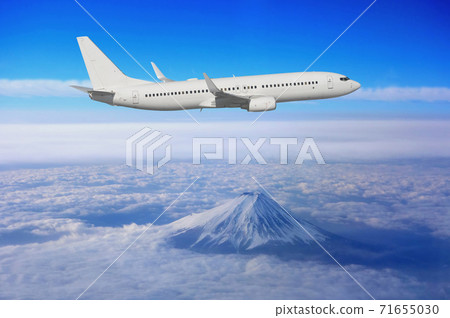 airplane  71655030