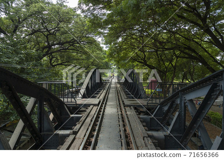 泰國河鐵橋 71656366