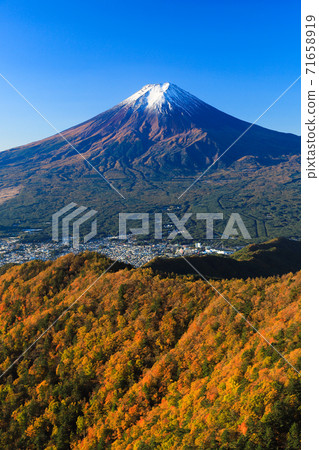 秋葉和聖山富士山梨山的三關 71658919