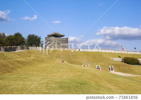 Suwon Hwaseong Fortress Outing 71661856