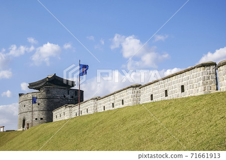 Suwon Hwaseong Fortress Outing 71661913