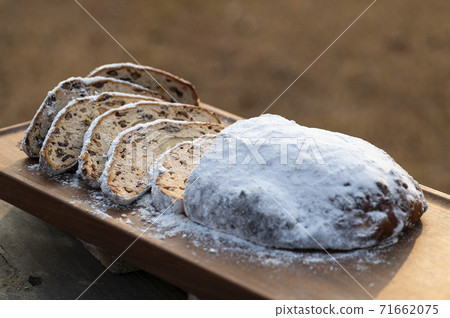 Bread images Bread images 71662075