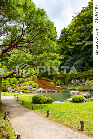 京都市東山區ku Awataguchi Seirenin Gate Ruins Garden 京都市東山區ku Awataguchi Seirenin Gate Ruins Garden 71665497