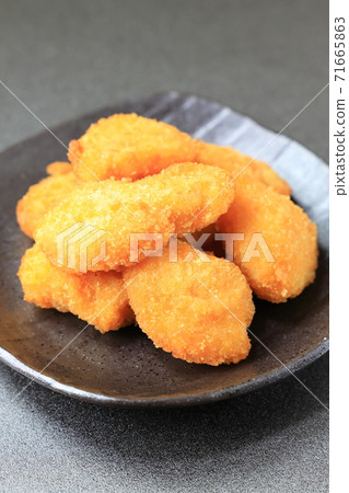 Delicious anglerfish fried 71665863