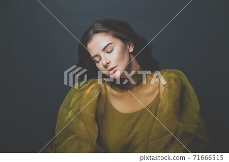 Fashion beauty woman brunette on black background portrait Fashion beauty woman brunette on black background portrait 71666515