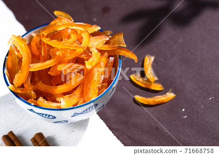 citrus handmade homemade candied with cinnamon sticks citrus handmade homemade candied with cinnamon sticks 71668758