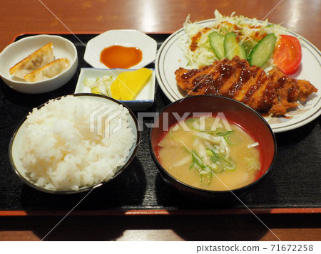 Tonkatsu set meal of Aso's taste "Ajisai" 71672258