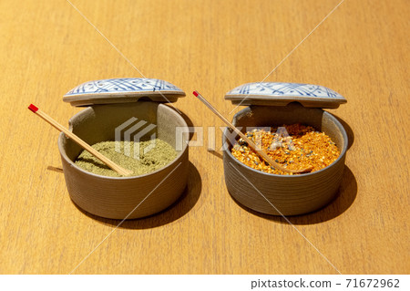 Sansho和Shichimi Chili在京都的一家蕎麥麵餐廳用餐 71672962