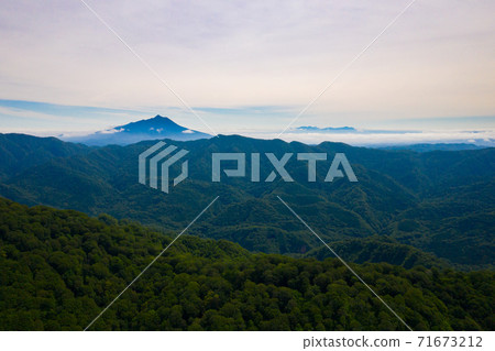 白神山的磐城山 白神山的磐城山 71673212