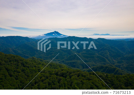 白神山的磐城山 白神山的磐城山 71673213