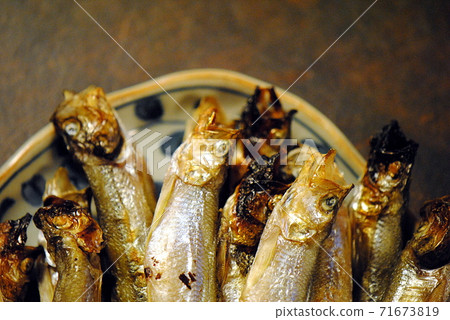 Baked and browned shishamo Baked and browned shishamo 71673819