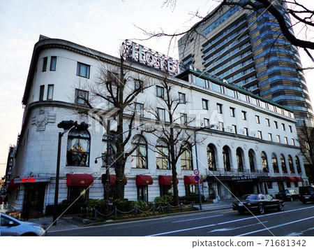 Hotel New Grand Hotel New Grand 71681342