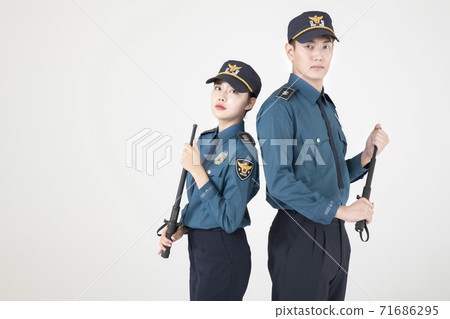 Asian male and female two police officers 093 71686295