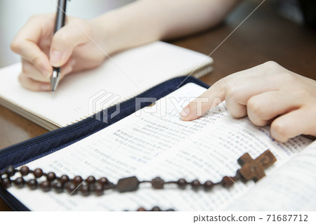 Daily hands life concept 292 71687712