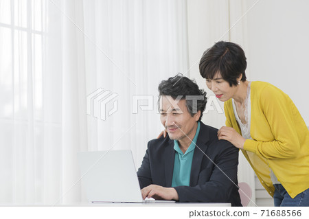 Happiness people lifestyle, Asian senior couple 028 71688566