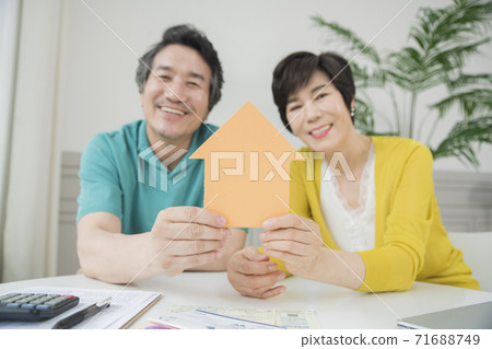 Happiness people lifestyle, Asian senior couple 107 71688749