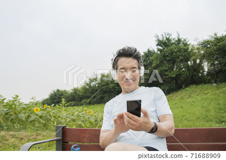 Happiness people lifestyle, Asian senior couple 169 Happiness people lifestyle, Asian senior couple 169 71688909