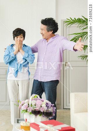 Happiness people lifestyle, Asian senior couple 296 Happiness people lifestyle, Asian senior couple 296 71689218