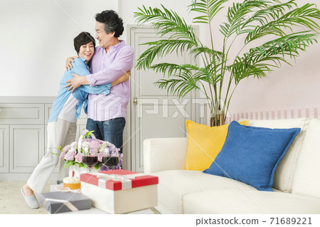 Happiness people lifestyle, Asian senior couple 297 71689221