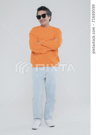 Happiness people lifestyle, Asian senior couple 456 71689599