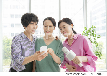 Happiness people lifestyle, smiling active senior ladies 027 71689876