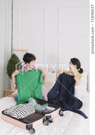 Happiness people lifestyle, smiling active senior ladies 136 71690037
