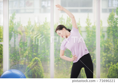 Happiness and healthy lifestyle 001 Happiness and healthy lifestyle 001 71690221