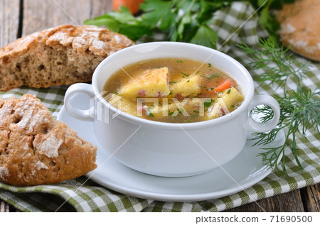 Austrian clear broth with salted sponge mixture, so called schoeberl 71690500