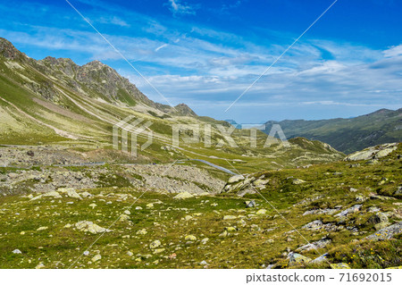 Beautiful view from Fluela Pass near Davos - Grisons, Switzerland Beautiful view from Fluela Pass near Davos - Grisons, Switzerland 71692015