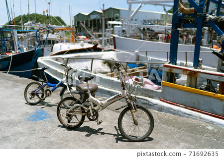 港口 漁船 海景 夏天 71692635