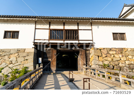 [滋賀縣]彥根城秋天 71693529