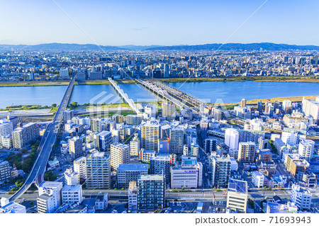 Osaka Kita Cityscape 71693943
