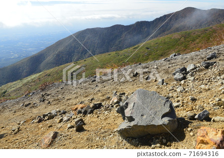 Mountain climbing route to Nasu mountain range "Chosatake" (Nasu-machi, Nasu-gun, Tochigi) 71694316