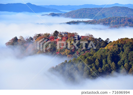 山城在天空6762 山城在天空6762 71696994