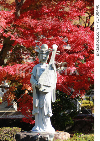 Benzaiten with biwa Benzaiten with biwa 71700440