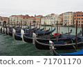 Venice gondola Venice gondola 71701170