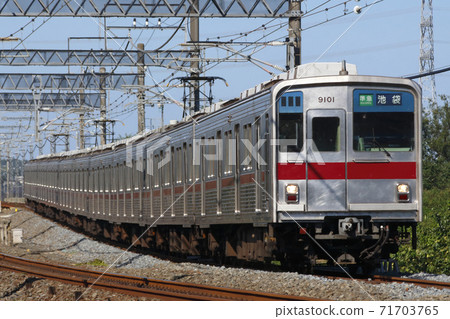 [TJ] Tobu Tojo Line Series 9000 (prototype vehicle) 71703765