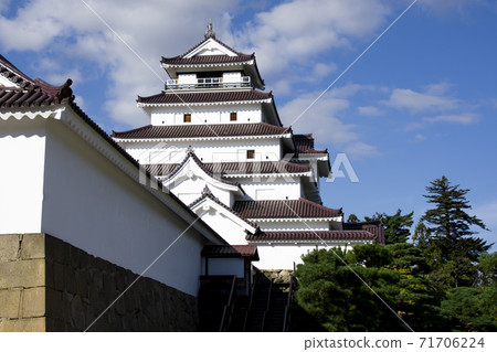 Tsuruga Castle Wakamatsu Castle Tsuruga Castle Wakamatsu Castle 71706224