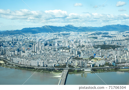 Lotte Tower view 71706304