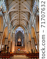 York cathedral 71707632