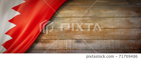 Bahrain flag on vintage wood wall banner Bahrain flag on vintage wood wall banner 71709486