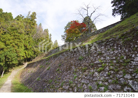Iwamura Castle Ruins in Ena City, Gifu Prefecture Iwamura Castle Ruins in Ena City, Gifu Prefecture 71713143
