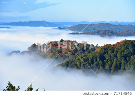 山城在天空6750 山城在天空6750 71714846