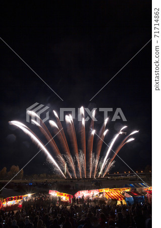 煙花圖像素材 煙花圖像素材 71714862