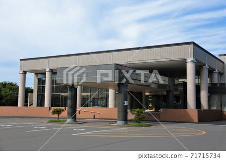 Shinhidaka Town Public Hall / Community Center (Shizunai, Shinhidaka Town, Hokkaido) Shinhidaka Town Public Hall / Community Center (Shizunai, Shinhidaka Town, Hokkaido) 71715734