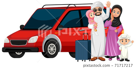 Arabian family on holiday Arabian family on holiday 71717217