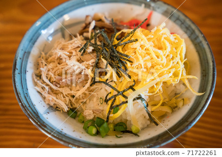 ami美大島的當地美食雞肉飯 ami美大島的當地美食雞肉飯 71722261